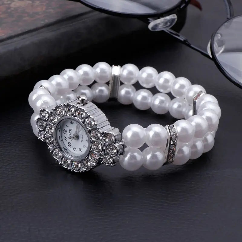 Pearl Heartbeat - Silver & Crystal Pearl Watch