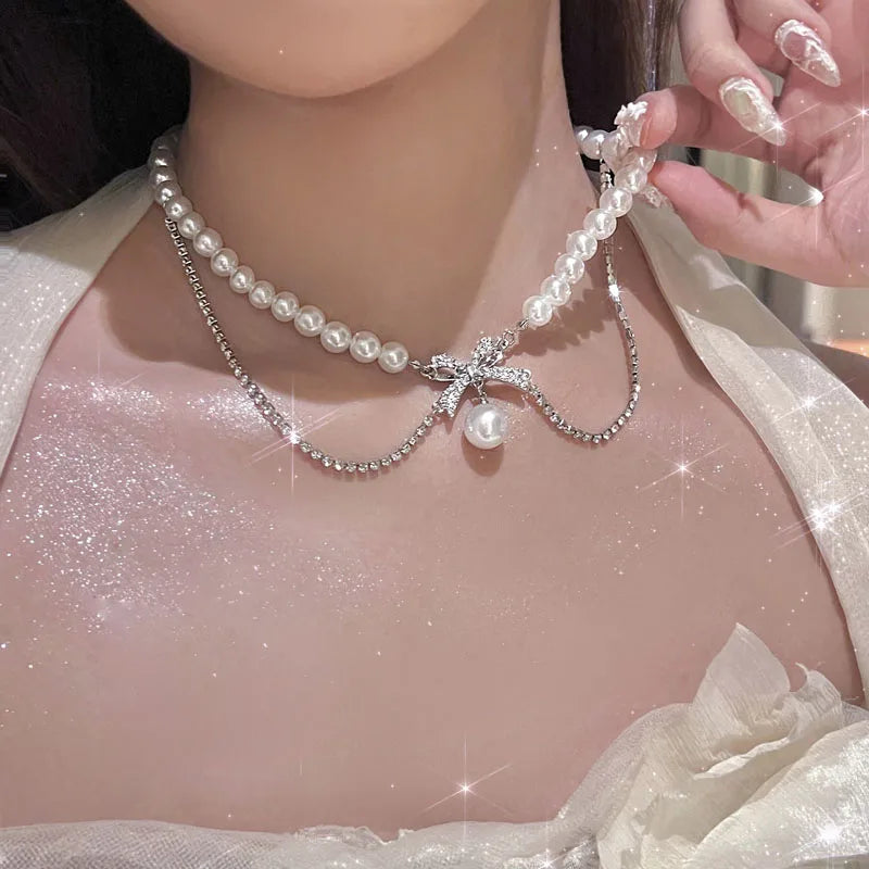 Elegance Royale Pearl Bow Necklace